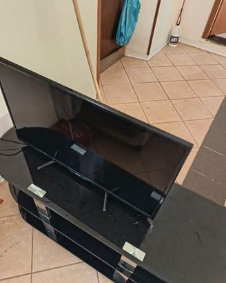 TV smart 32 pollici
