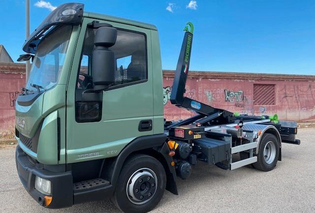 IVECO 100 CON SCARRABILE NUOVO 8/10 TON PICHIERRI 