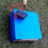 Batteria litio moto bici trazione 48v 10ah