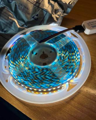 Kit LED BT Mesh luce bianca calda/fredda - con app