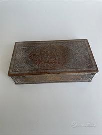 Coppia di scatole porta gioielli o altro in rame