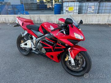 Honda CBR 600 RR 2004