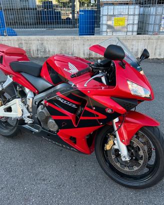 Honda CBR 600 RR 2004