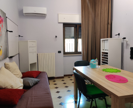 Ufficio/Stanza con sala d'aspetto a professionisti