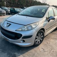 Ricambi usati per Peugeot 207 1.4 benz del 2009