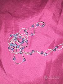 collana uncinetto e pietre