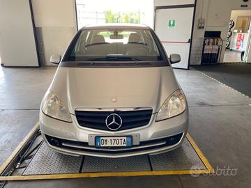 Mercedes-benz A 180 A 160 CDI Elegance