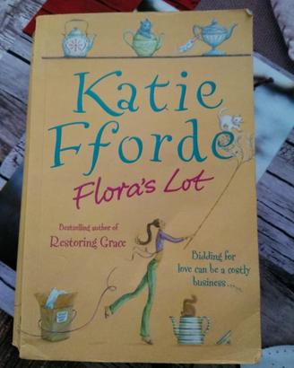 Libro in inglese: Flora's lot