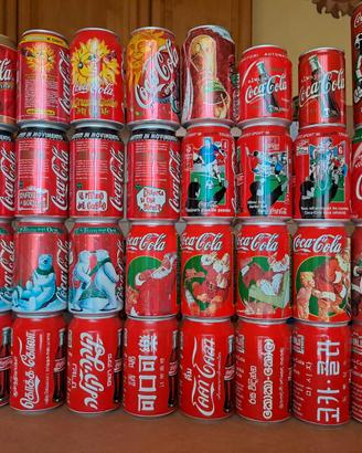 Lotto 39 lattine COCA COLA vuote, anni 90/2000 