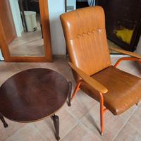 Coppia poltroncine più tavolino