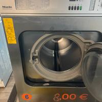 Machina di lavanderia