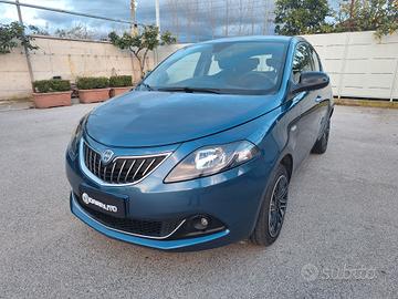 Lancia Ypsilon 1.0 Hybrid Gold 03/2023