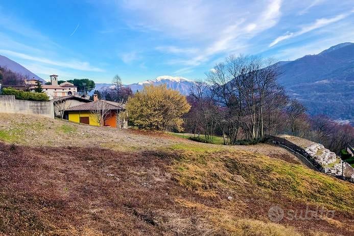 Terreno di 949 m² a Ranzanico - Altro