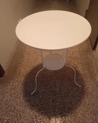 tavolino in ferro battuto. ikea 