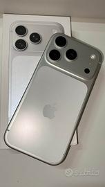 iPhone 17 pro grigio 256gb