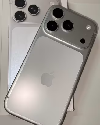 iPhone 17 pro grigio 256gb