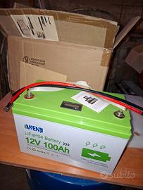 Batteria LiFePO4 12V 100AH Batteria al litio 