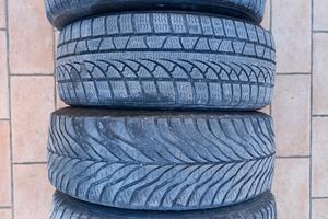 QUATTRO  PNEUMATICI 185 55 14 80H 