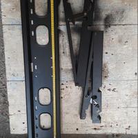 Staffa a muro porta TV nera 74 cm x 16.5 cm