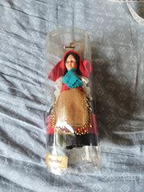 Bambola souvenir vintage delle Marche 