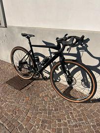 Megamo Jakar Gravel – Pari al nuovo, usata 3 volte