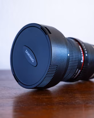 SAMYANG Fisheye 8 mm f/3.5 UMC CS II per SONY E