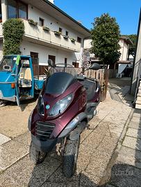 Piaggio MP3 250cc – Anno 2007 – 48718 km