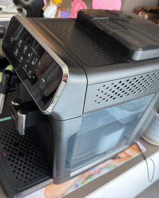 Macchina da caffè Philips a grani e maccinato