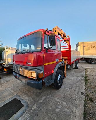 Fiat Iveco 145-17 Con Gru