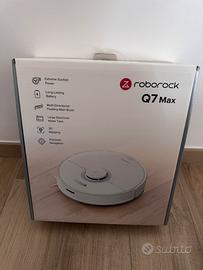 Robot aspirapolvere / lavapavimenti