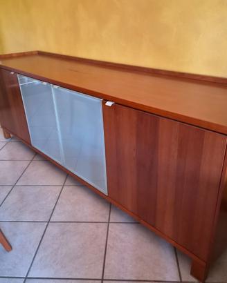 Madia Calligaris