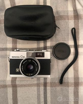 Konica C35 - V