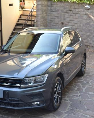 VW TIGUAN 2.0 TDI BUSINESS DSG - INDIUM GREY