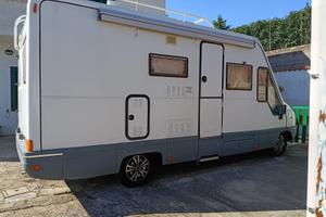 Camper Mobilvetta 2500 cc