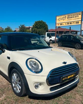 MINI Mini 4ª serie (F56) Mini 1.5 Cooper D Hype