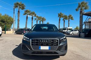Audi Q2 35 TDI S tronic Identity Black
