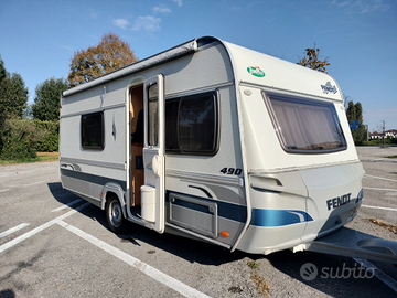 Roulotte Fendt 490 Tkm