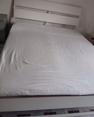 Letto matrimoniale ikea