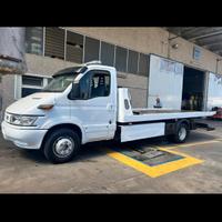 Carroattrezzi Iveco daily