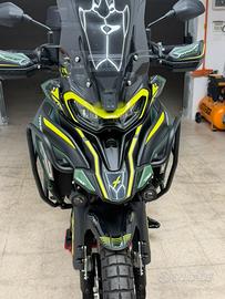 Benelli Trk 702 x