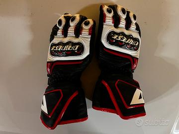 GUANTI MOTO SPORTIVI