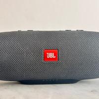 JBL charge essential