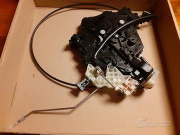 Volkswagen Caddy...serratura porta laterale