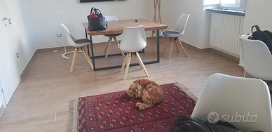Tavolo in legno artigianale 