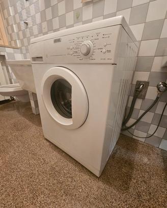 Lavatrice Ignis LOE 6051 - 6 Kg 600 Giri