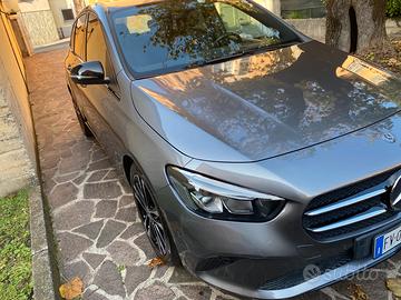 Mercedes-Benz classe B 180