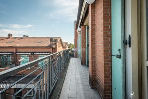 duplex di 5locali ampie metrature con due box