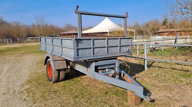 Rimorchio agricolo