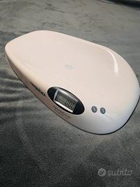 Bilancia digitale per neonati