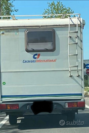 Camper CI Riviera garage